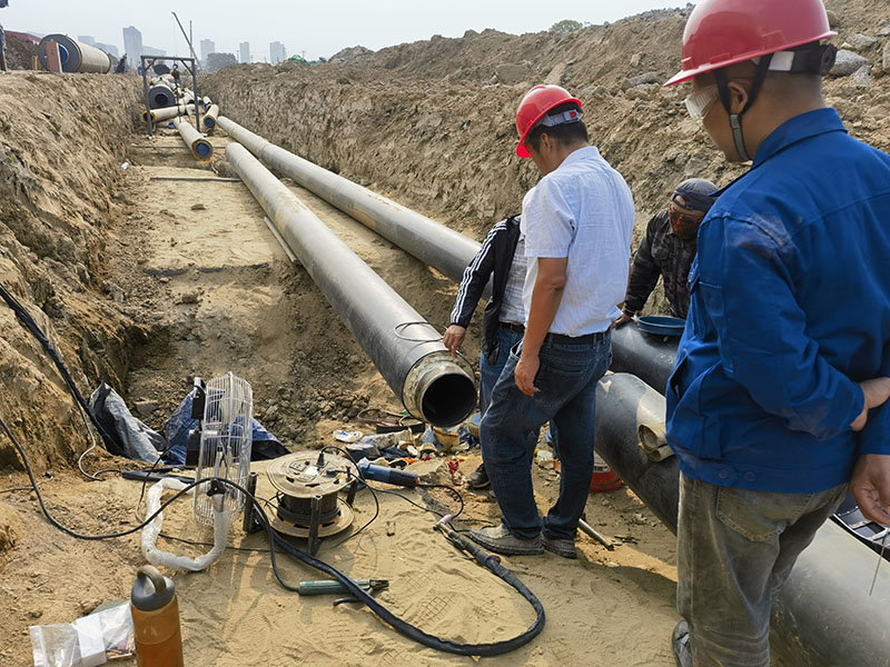 内衬不锈钢复合钢管的应用场景:从市政工程到工业领域的广泛覆盖(图2) 内衬不锈钢复合钢管的应用场景:从市政工程到工业领域的广泛覆盖(图2)