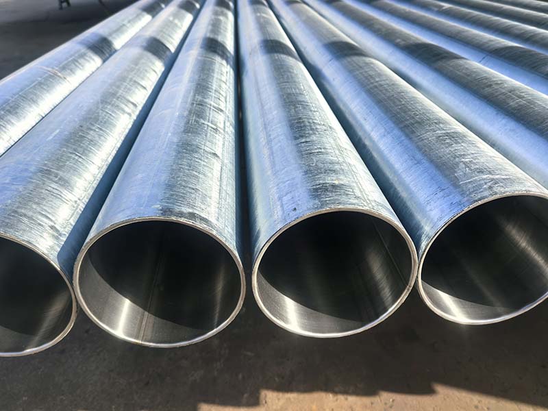 内衬不锈钢复合钢管的应用场景：居民小区建筑广泛覆盖(图2)